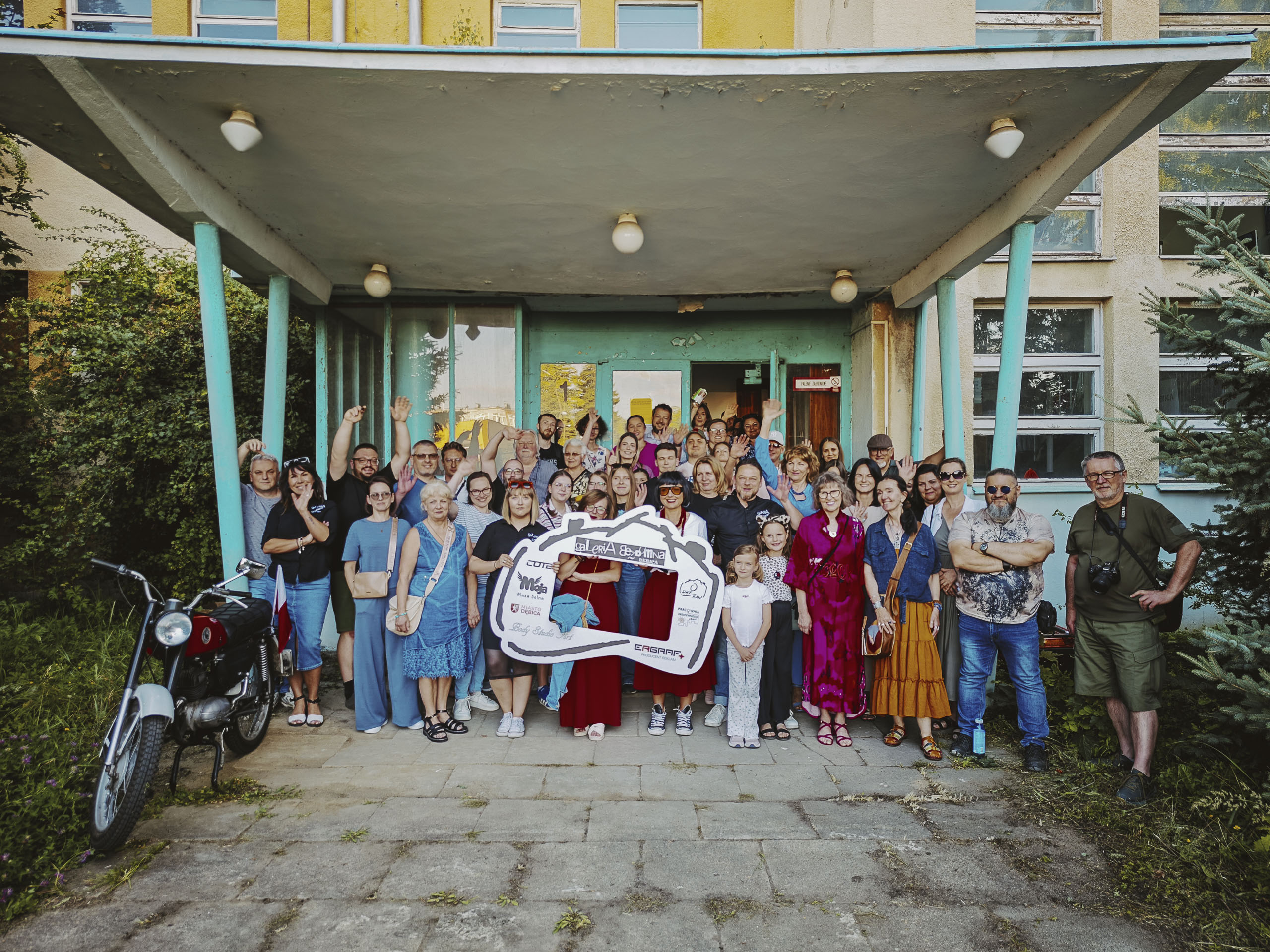 Uczestnicy i organizatorzy Galerii Bezdomnej